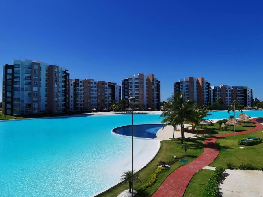 Departamento Con Laguna Artificial แคนคูน ภายนอก รูปภาพ